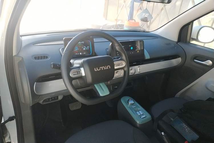 Used CHANGAN NEVO Lumin 2023 205km Xiangqin Version Center Console