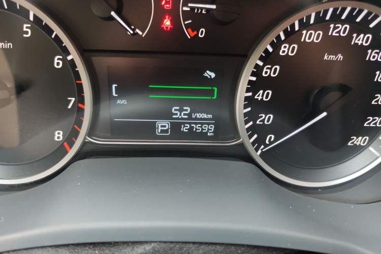 Used Nissan Sylphy 2019 Classic 1.6XE CVT Comfort Edition Odometer Close Up