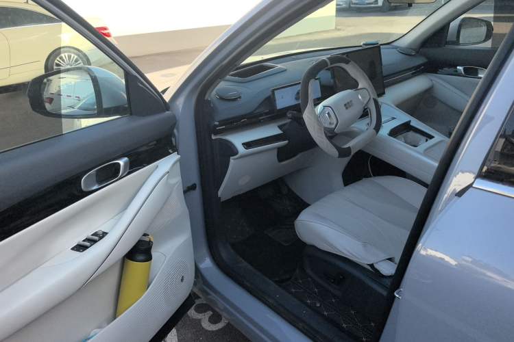 Used Geely Galaxy E5 2024 530 km Exploration+ Version Driver Seat