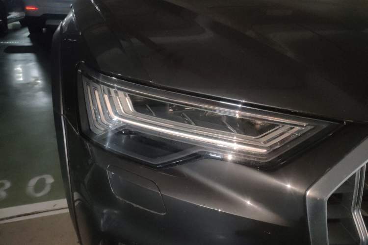 Used Audi A6 2023 allroad quattro 55 TFSI Prestige Off-Road Model
