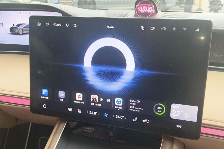 Used Hima Stelato S9 2024 All-Electric Ultra Four-Wheel-Drive Flagship Edition Audio And AC Panel