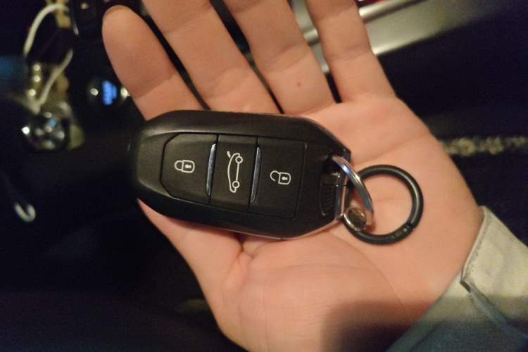 Used Peugeot 5008 2019 380THP 5-Seater Elite Edition