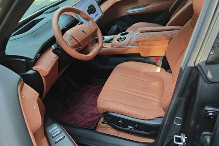 Used Deepal S07 2024 215Max Qiankun Intelligent Driving ADS SE Range-Extended Version
