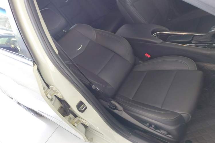Used Cadillac ATS-L 2017 28T Fashion Edition
