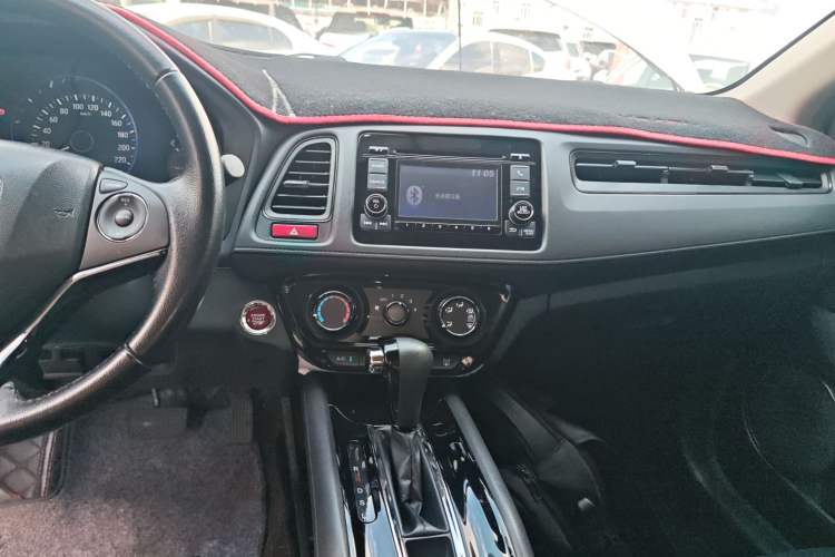 Used Honda Vezel 2018 1.5L CVT 2WD Technology Elite Model
