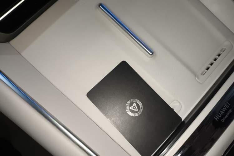 Used Hima Luxeed S7 2024 Ultra Four-Wheel Drive Flagship Edition