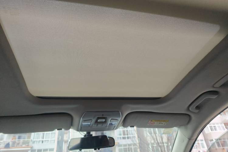 Used Geely Auto Emgrand GT 2015 2.4L Comfort Model
