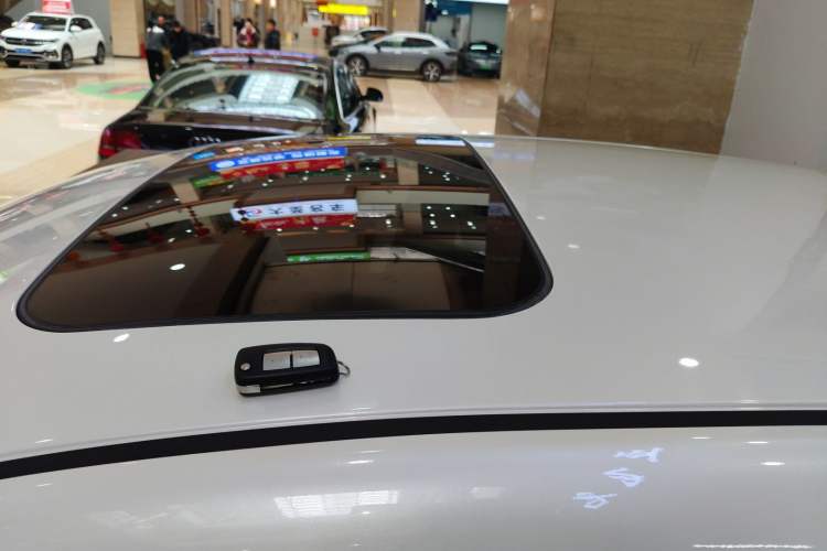 Used Nissan Tiida 2020 1.6L CVT Cool Edition