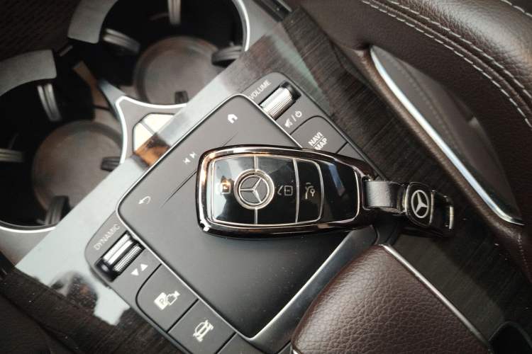 Used Mercedes-Benz GLE 2020 GLE 350 4MATIC Dynamic Edition Vehicle Key