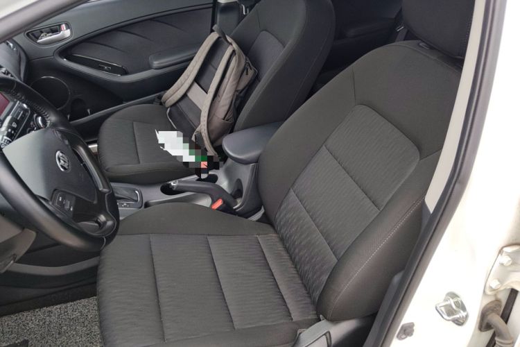 Used Kia K3S 2014 1.6L Automatic GLS Left Front Seat