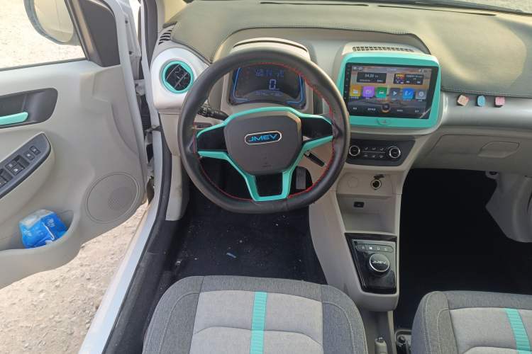 Used JMEV Xiao Qilin 2023 Joyful Edition 201km Comfort Model Steering Wheel