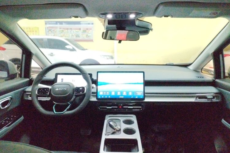 Used AION Y 2024 Younger Star Edition
