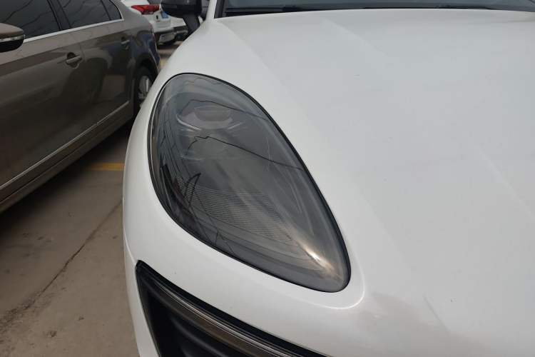 Used Porsche Macan 2017 Macan 2.0T Right Front Headlight