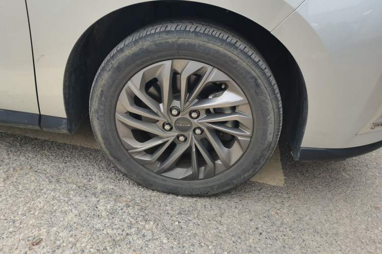 Used SAIC MAXUS G50 2023 PLUS 1.5T Happiness-Recommended Automatic Escort Edition
