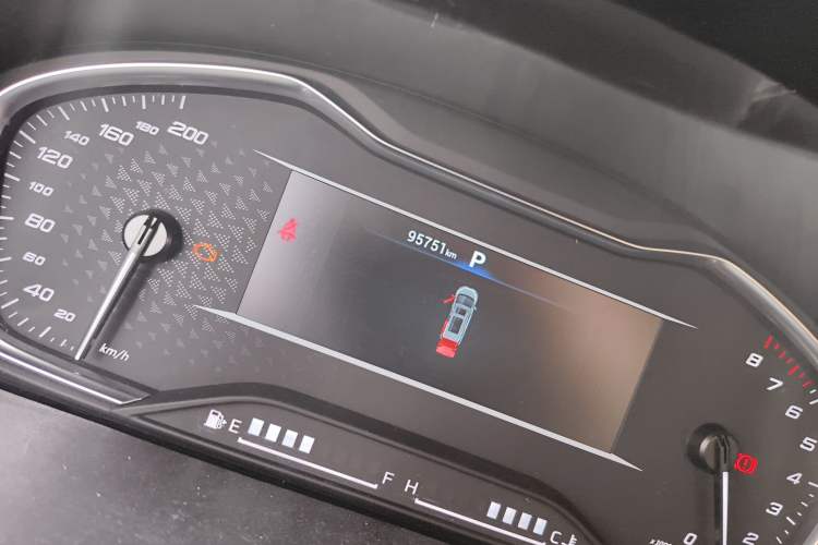 Used SAIC MAXUS G10 2022 2.0T Automatic Smart Enjoyment Version Gasoline 7 Seats