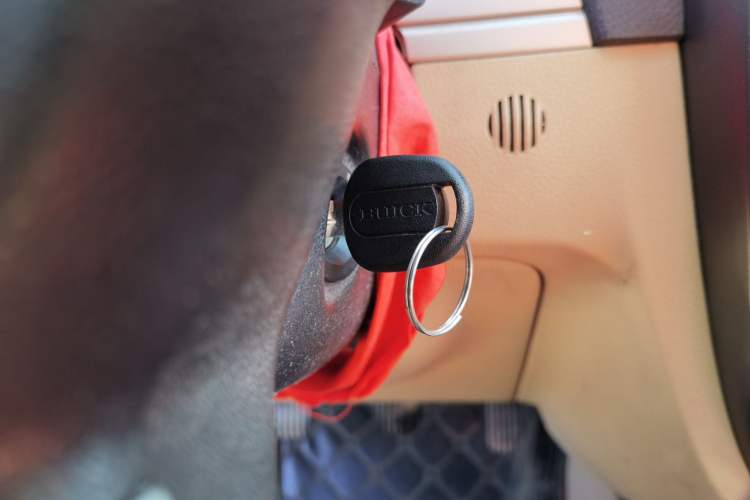 Used Buick Excelle 2013 1.5L Manual Classic Model