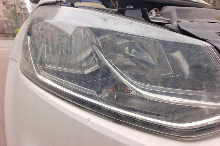 Used Volkswagen Polo 2016 1.6L Automatic Comfort Model