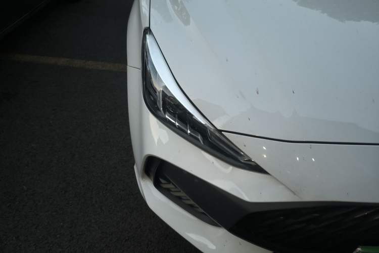 Used MG 5 2021 Revised 300TGI DCT Elegant Luxury Flagship Edition