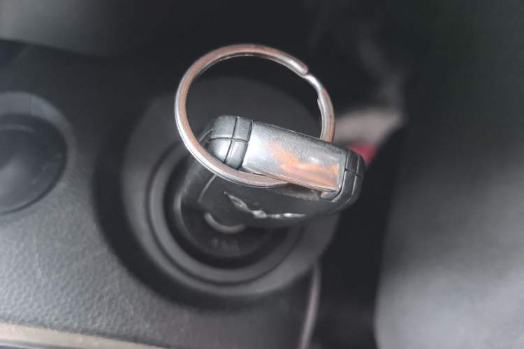 Used Wuling Hongguang S3 2018 1.5L Manual Luxury Model China V Standard