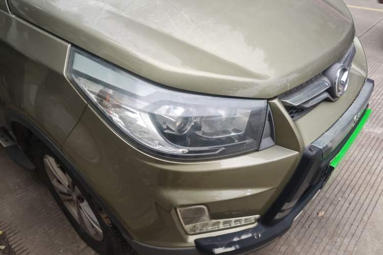 Used HYOSOW S3 2014 1.5L Comfort Version China IV Emission Standard Right Front Headlight