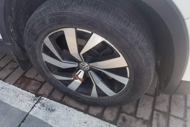 Used Volkswagen Tayron 2020 330TSI Two-Wheel Drive Luxury Smart Connectivity Version
