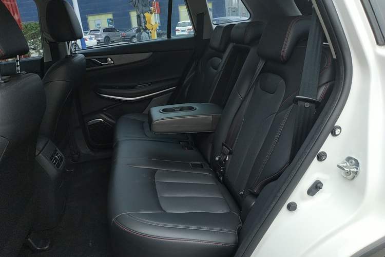 Used CHANGAN CS75 2021 Honor Million Edition 280T DCT Navigation Model
