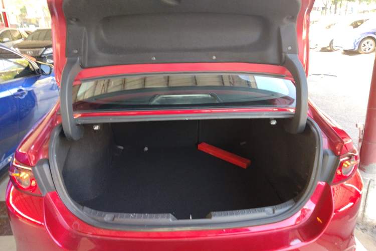 Used Mazda Mazda 3 Axela 2020 1.5L Automatic ZhiMei Edition
