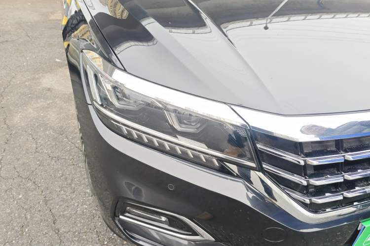 Used Volkswagen Passat 2020 330TSI Luxury Edition China VI