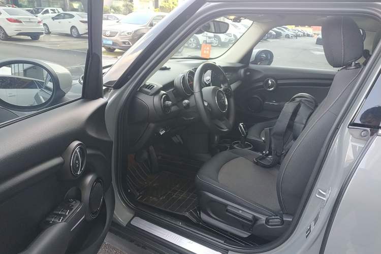 Used MINI 2022 Updated 1.5T ONE Five-Door PLUS Edition