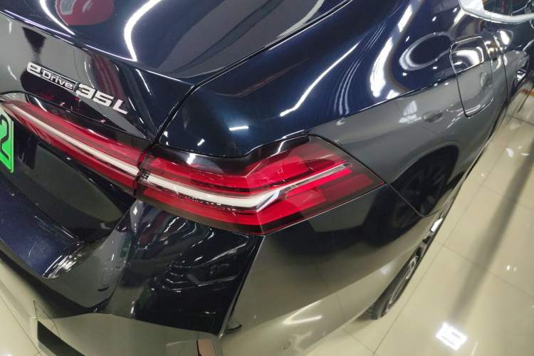 Used BMW i5 2024 eDrive 35L M Sport Package