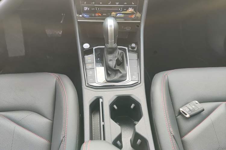 Used Volkswagen Lavida 2024 300TSI DSG Starry Sky Leading Edition