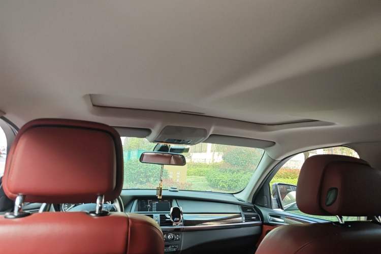 Used BMW X6 2011 xDrive35i
