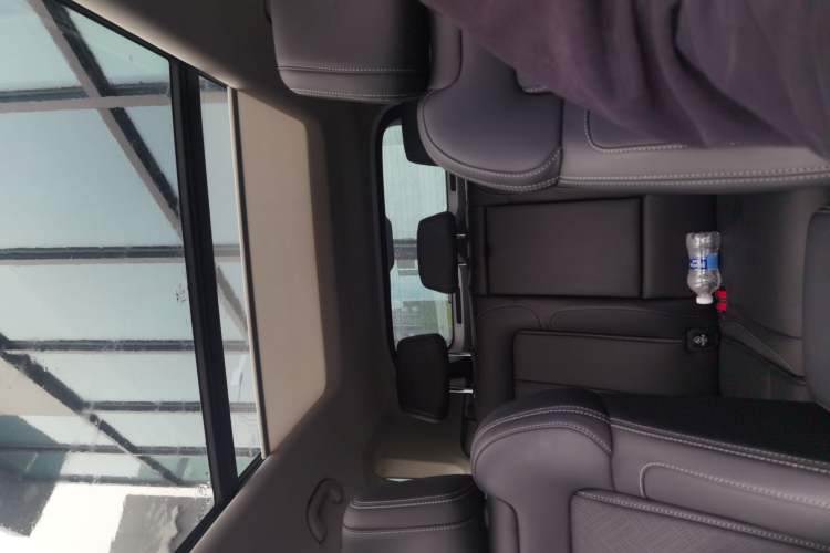 Used Formula Leopard Titanium 3 2025 501KM All-Wheel Drive Intelligent Driving Ultra Version