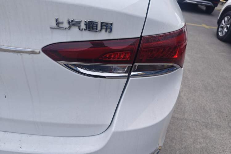 Used Buick GT 2019 18T Automatic Connected Elite Model China VI Standard Right Rear Taillight