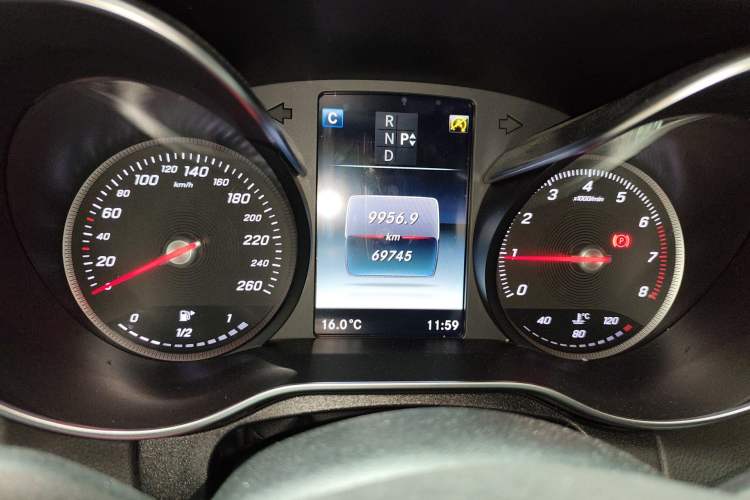 Used Mercedes-Benz C-Class 2017 Restyled C 200 Sport Edition