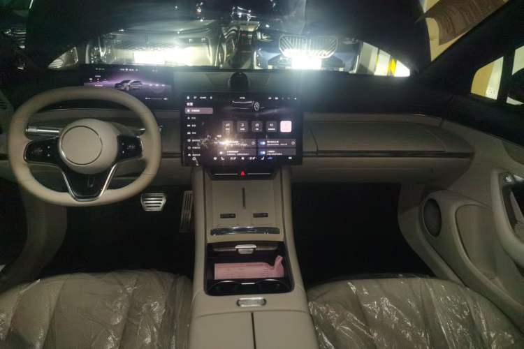 Used Hima Luxeed S7 2024 Pro Model