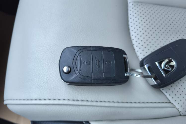 Used Baojun 360 2018 1.5L Automatic Luxury Version China V