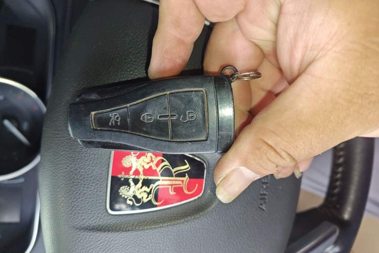 Used Roewe 550 2013 550S 1.8L Automatic Start-Zhen Edition
