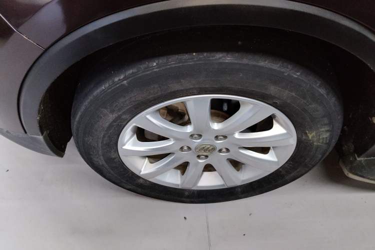 Used Buick Envision 2018 20T Two-Wheel-Drive Elite Model
