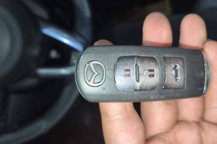 Used Mazda Atenza 2018 2.5L Blue Sky Sport Edition China VI compliant
