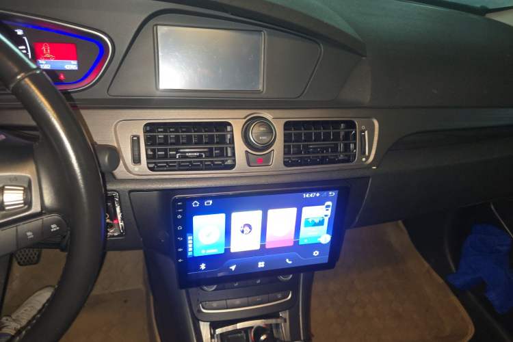 Used Roewe 550 2014 550S 1.8L Manual Smart Selection Model Audio And AC Panel