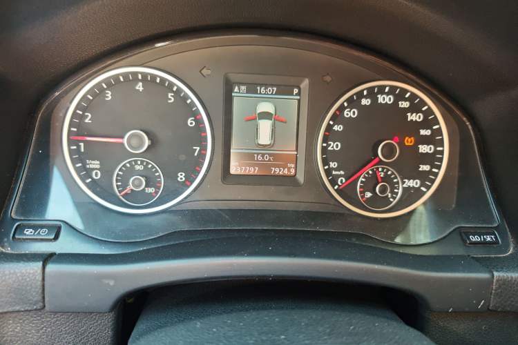 Used Volkswagen Tiguan 2013 1.8 TSI Automatic All-Wheel Drive Luxury Model