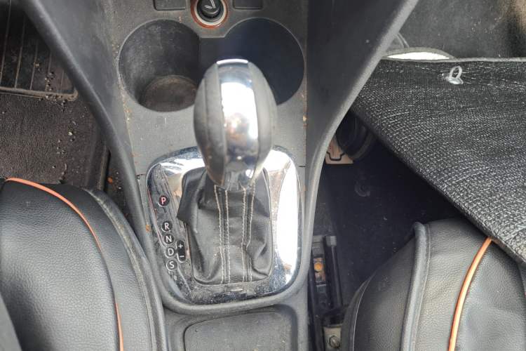 Used Volkswagen Polo 2012 1.6L Cross Polo Automatic Transmission Gear Lever