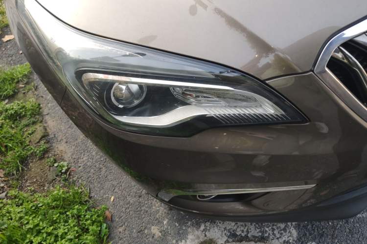 Used Buick Envision 2017 20T Two-Wheel Drive Elite Version