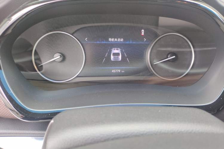 Used Buick GL8 2021 Land Cruiser Executive Class 652T Luxury Model