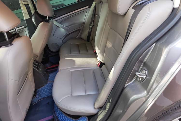 Used Skoda Octavia 2010 1.6L Automatic Eado Edition Left Rear Seat