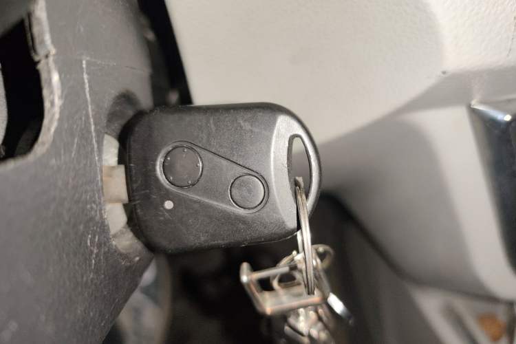 Used Jinbei New Hiace S 2022 1.5L Wealth Edition Non-Air-Conditioned Bus China VI Standard SWC15M