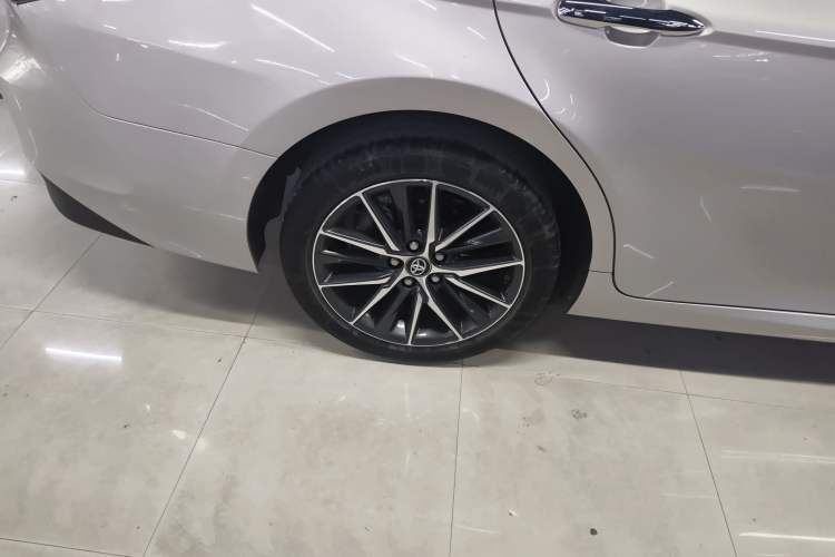 Used Toyota Camry 2021 2.5G Luxury Edition Right Rear Wheel Hub