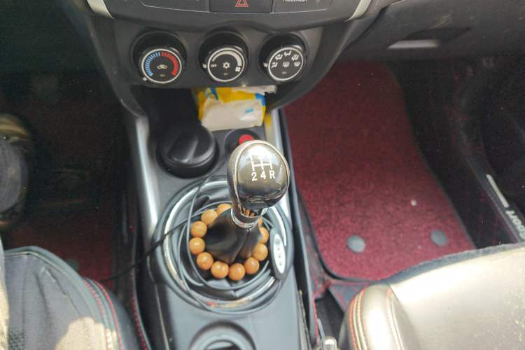 Used Mitsubishi ASX 2013 1.6L Manual Two-Wheel Drive Standard Edition
