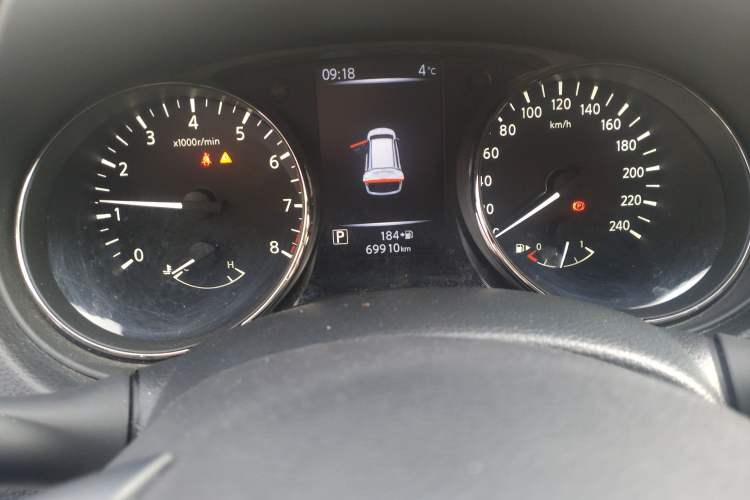 Used Nissan X-Trail 2021 2.5L CVT 4WD XL ITS 3-Row Luxury Flagship Edition Odometer Close Up